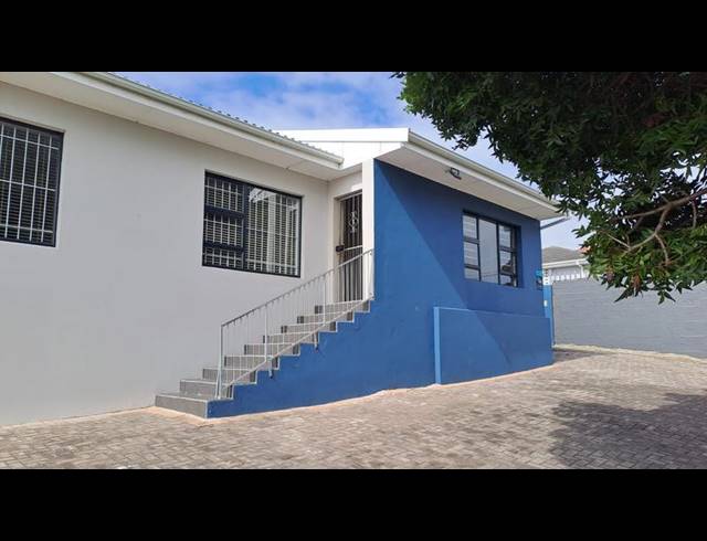 BUSINESS PROPERTY TO RENT IN NEWTON PARK